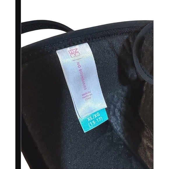 No‎ Boundaries Bikini Set Black Halter Top & Red Bottoms Swimsuit Beach Pool - Picture 4 of 5